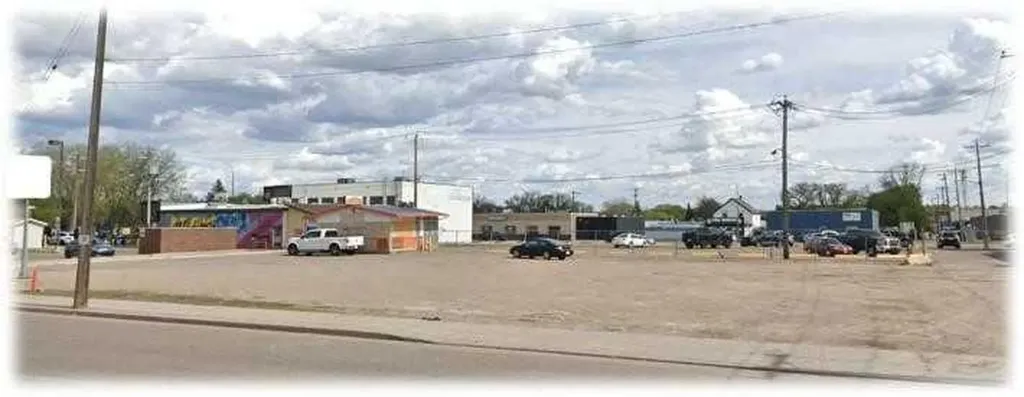 723 1 Street SE Medicine Hat AB T1A 0B3