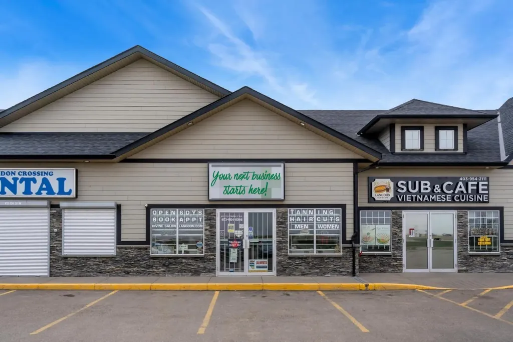 720 Centre Street NE Langdon AB T0J 1X1