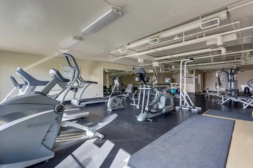 133 Rockyledge View NW Calgary AB T3G 5X2