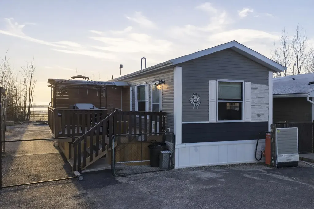 41019 Range Road 11 Rural Lacombe County AB T0C 0J0