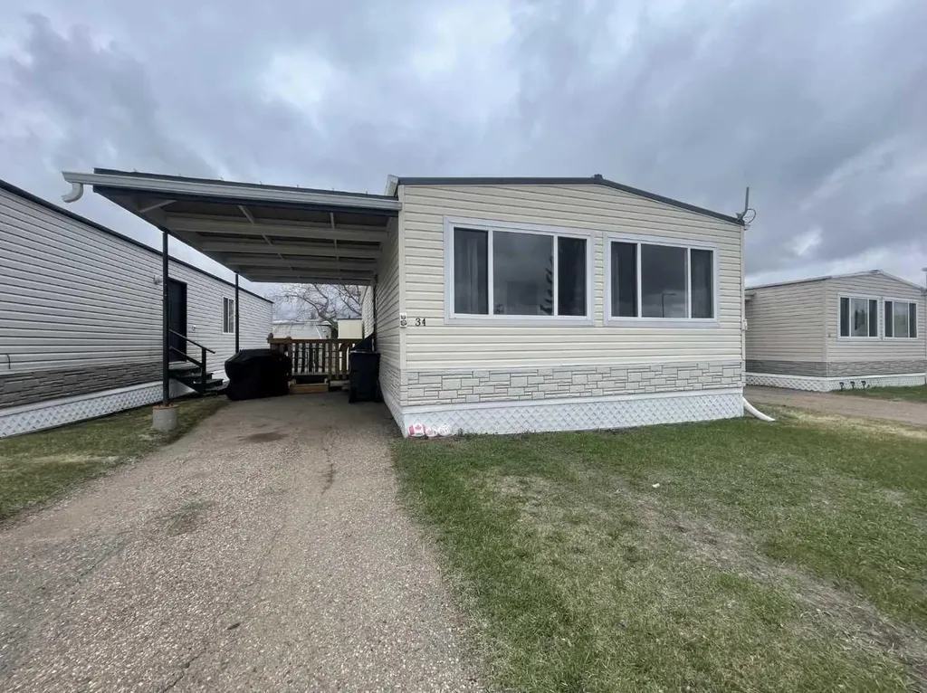 5308 57 Street Lloydminster AB T9V 2A3