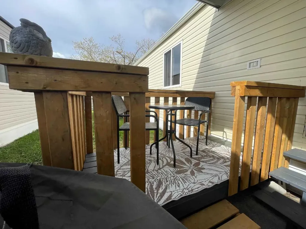 5308 57 Street Lloydminster AB T9V 2A3