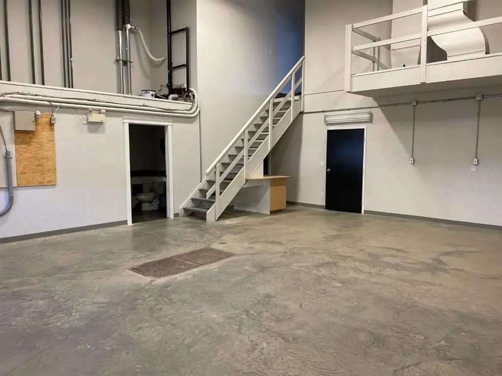 10920 84 Avenue Grande Prairie AB T8V 6H2