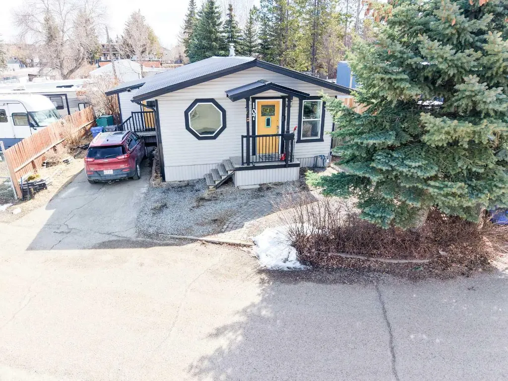 6834 59 Avenue Red Deer AB T4P 1C9