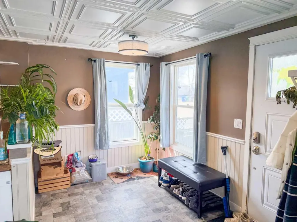 6834 59 Avenue Red Deer AB T4P 1C9