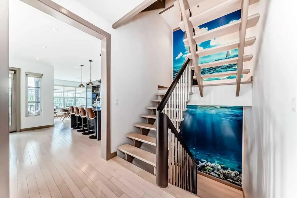 701 Aspen Meadows Hill SW Calgary AB T3H 0G4