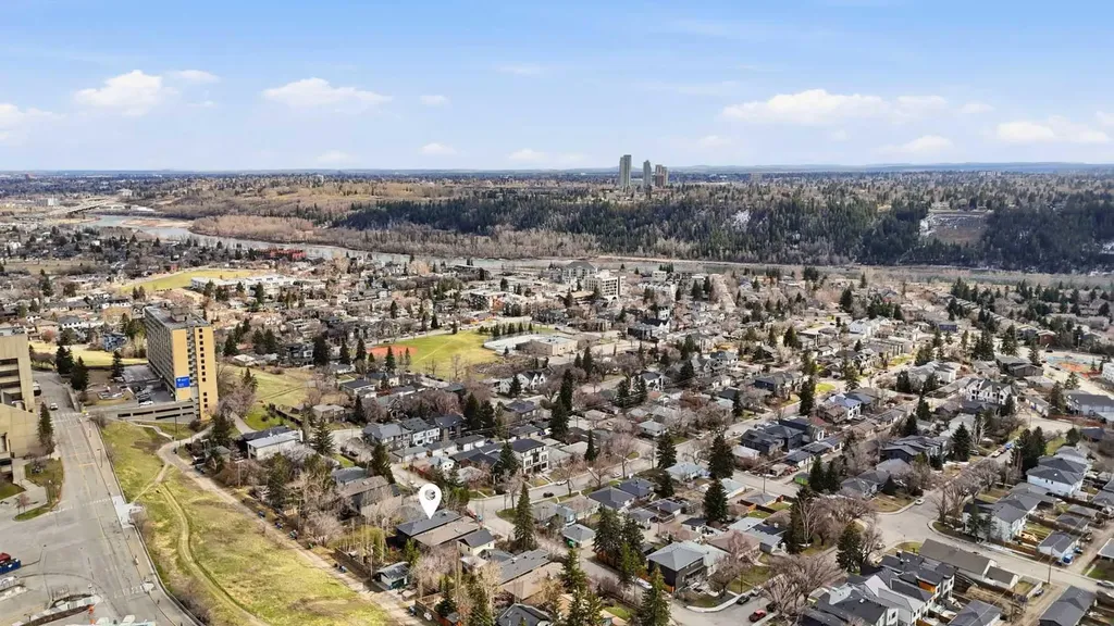 3610 8 Avenue NW Calgary AB T2N 1C9