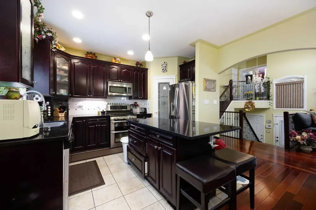 169 Fisher Crescent Fort Mcmurray AB T9K 0B8