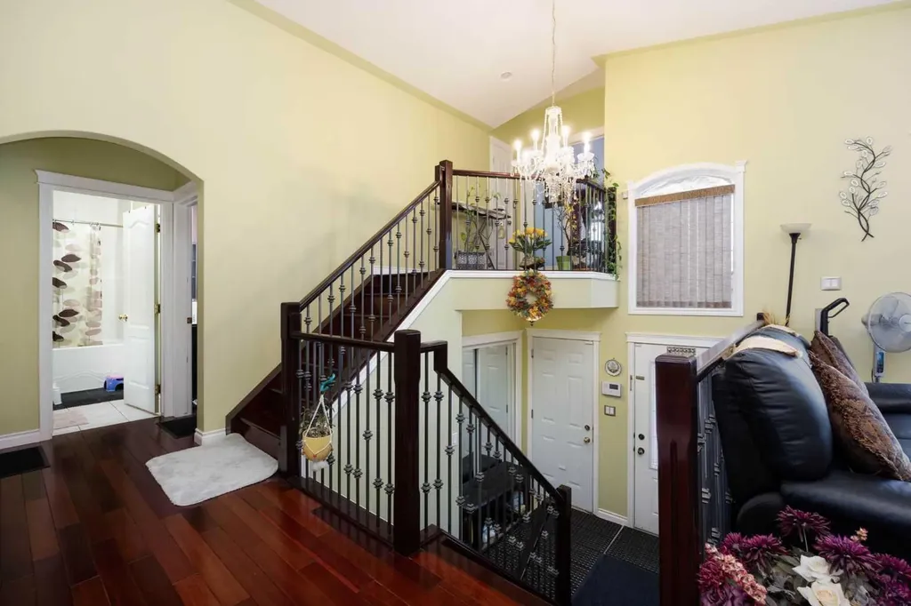 169 Fisher Crescent Fort Mcmurray AB T9K 0B8