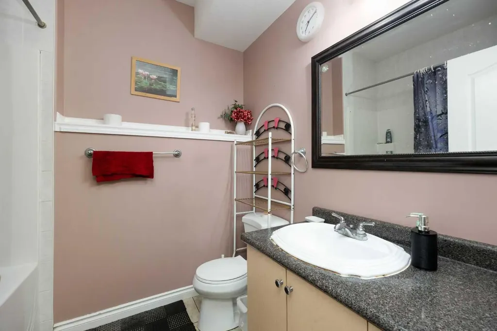 169 Fisher Crescent Fort Mcmurray AB T9K 0B8
