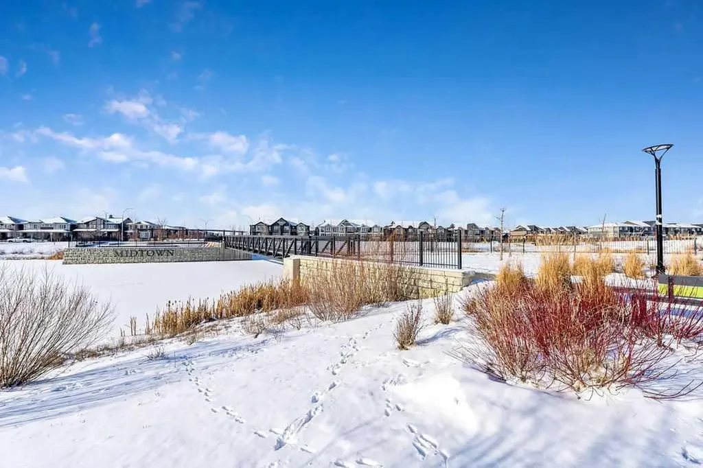 138 Midgrove Greenway SW Airdrie AB T4B 5K7