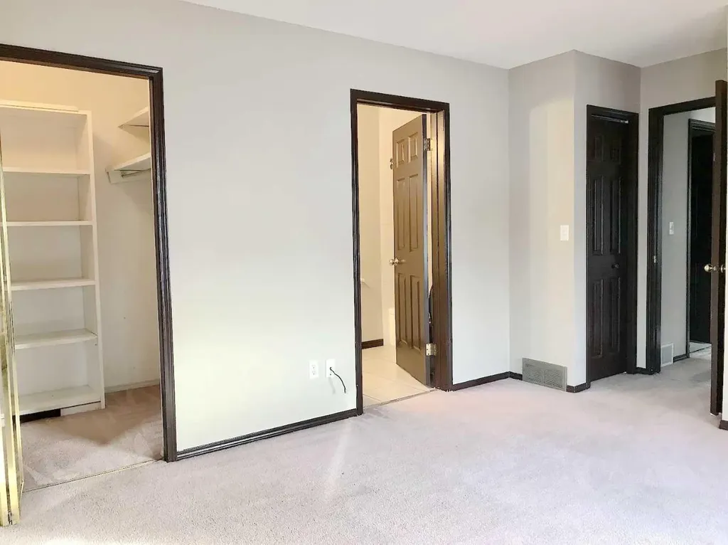 508 78 Avenue SW Calgary AB T2V 0T4