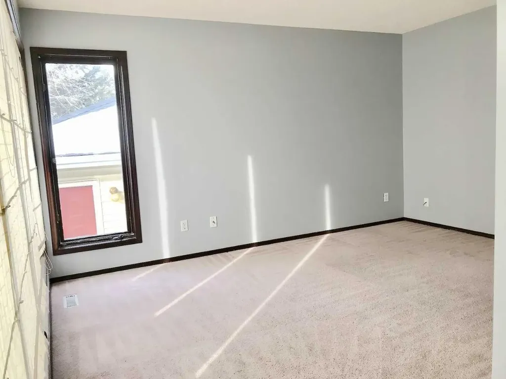 508 78 Avenue SW Calgary AB T2V 0T4
