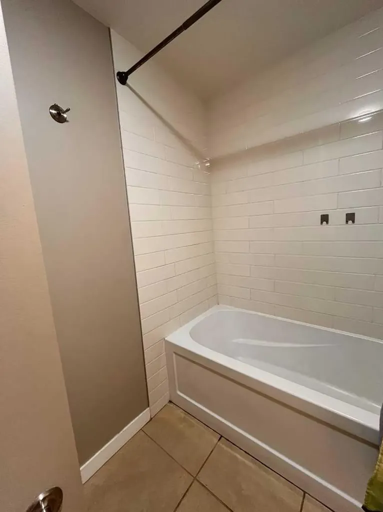 508 78 Avenue SW Calgary AB T2V 0T4