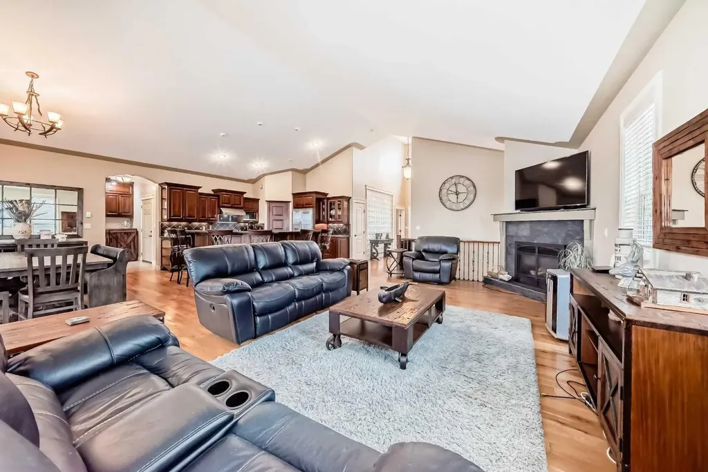 232 Canal Street Rural Ponoka County AB T0C 2J0