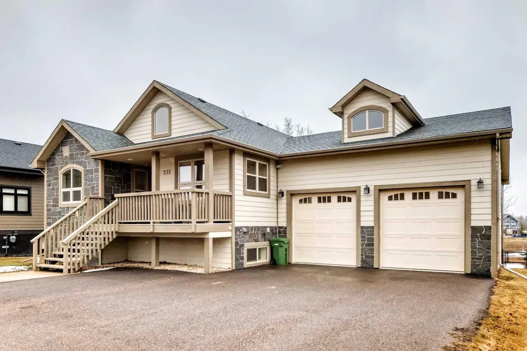 232 Canal Street Rural Ponoka County AB T0C 2J0