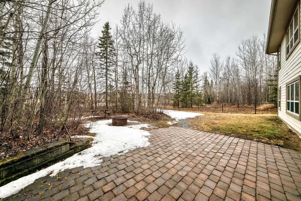 232 Canal Street Rural Ponoka County AB T0C 2J0