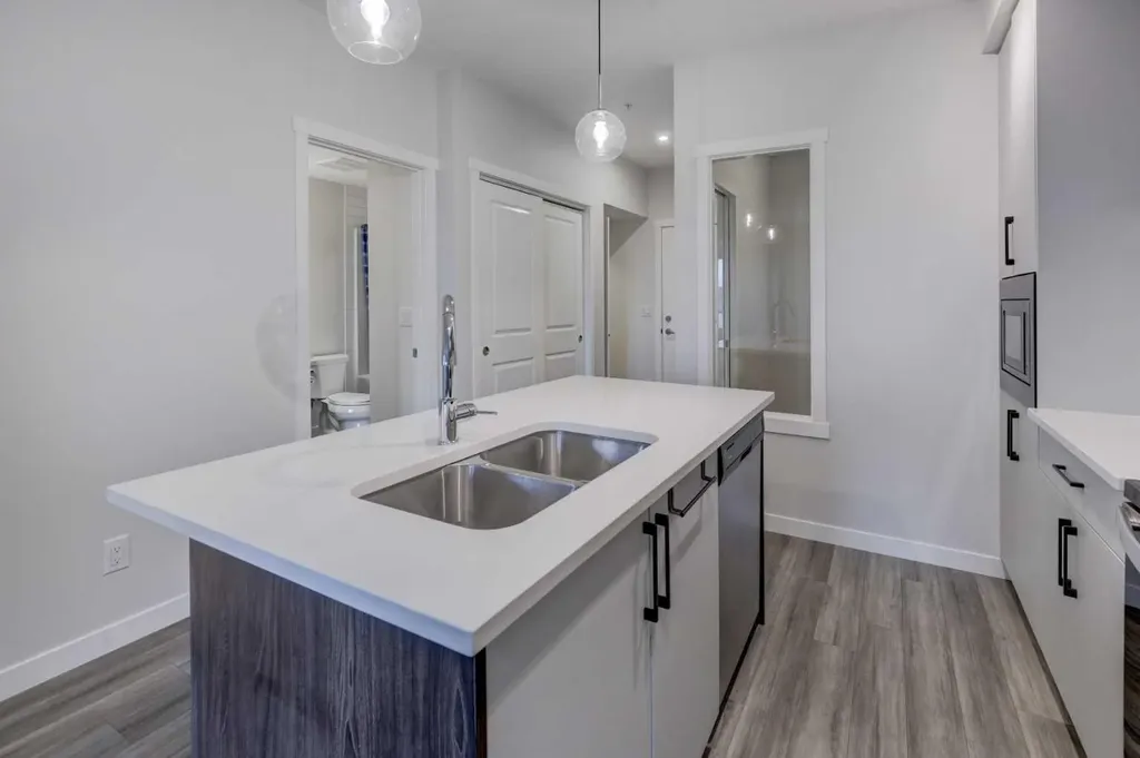 238 Sage Valley Common NW Calgary AB T3R 1X8