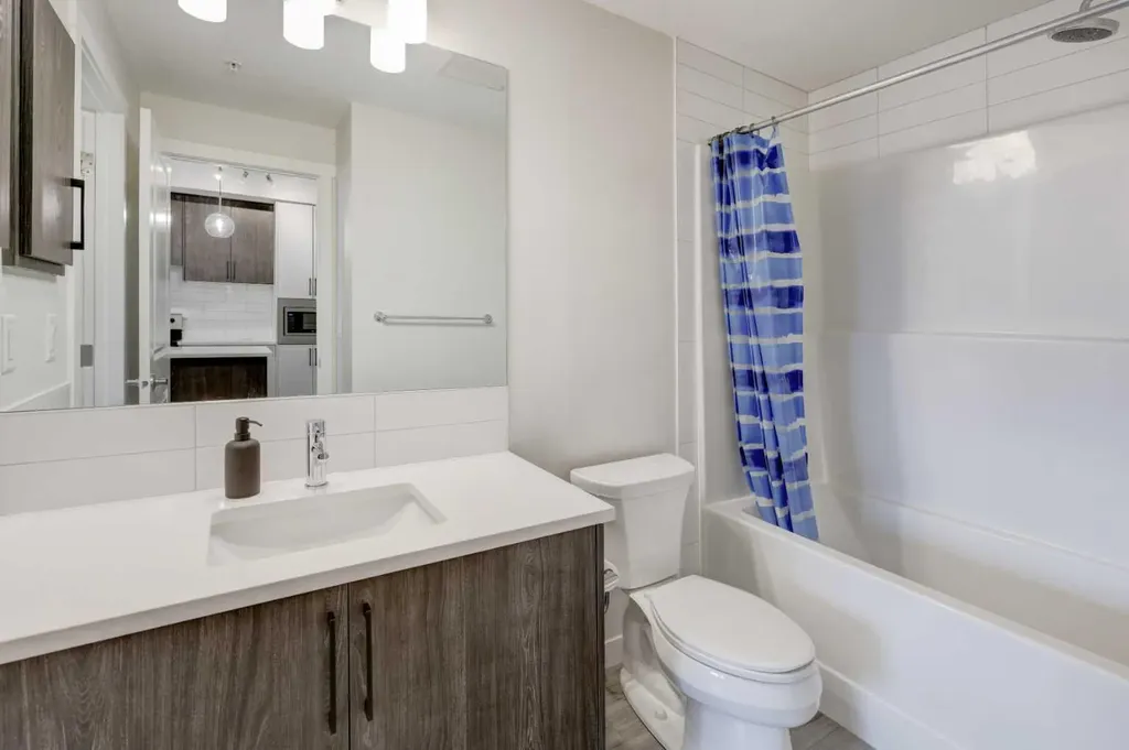 238 Sage Valley Common NW Calgary AB T3R 1X8