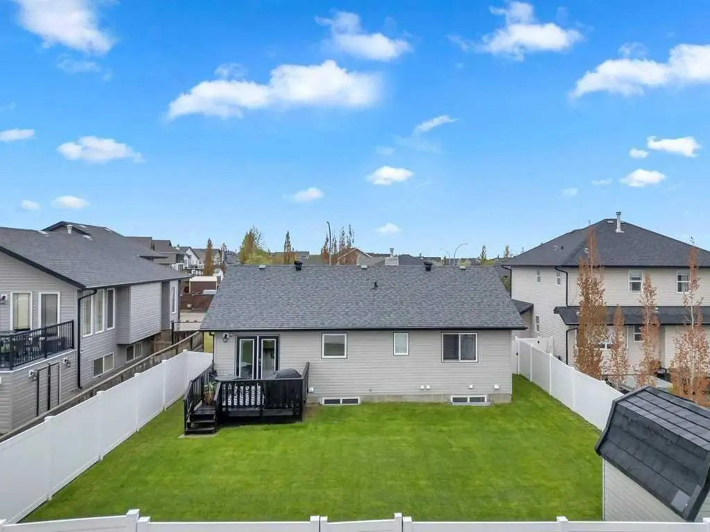 3 Liberty Place Sylvan Lake AB T4S 0A5