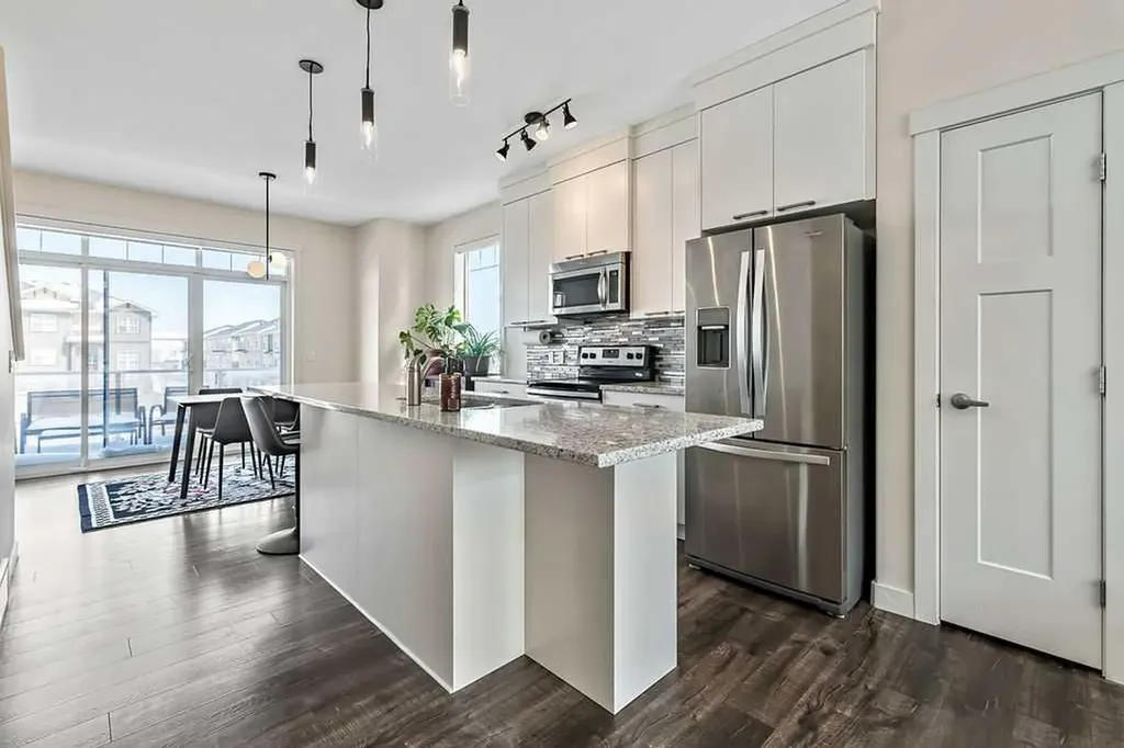 1617 Symons Valley Parkway NW Calgary AB T3P 0R9