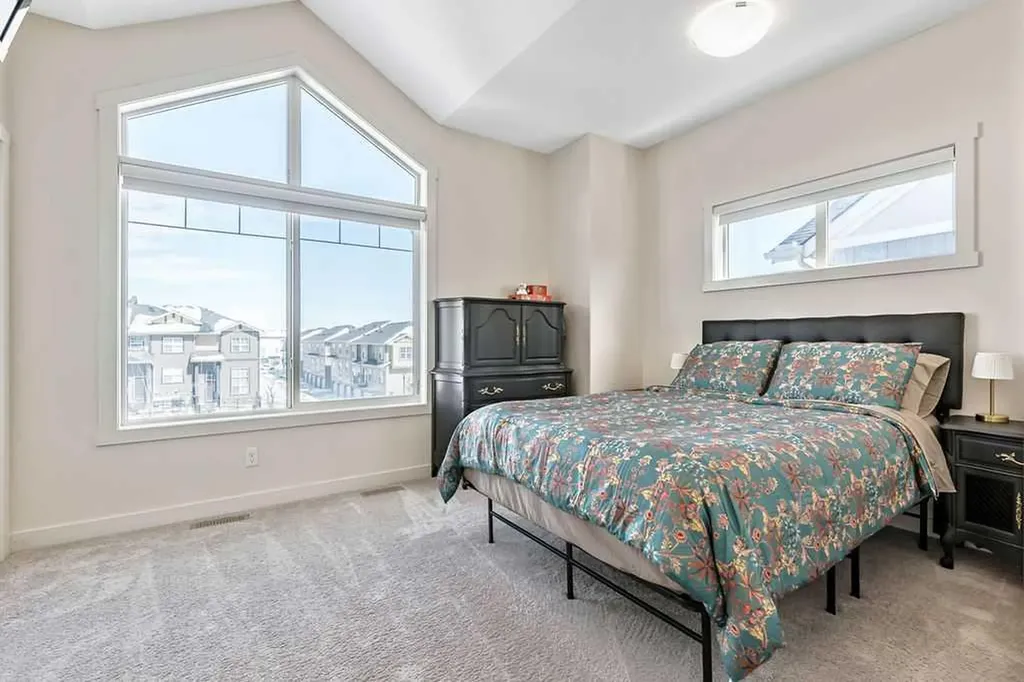 1617 Symons Valley Parkway NW Calgary AB T3P 0R9