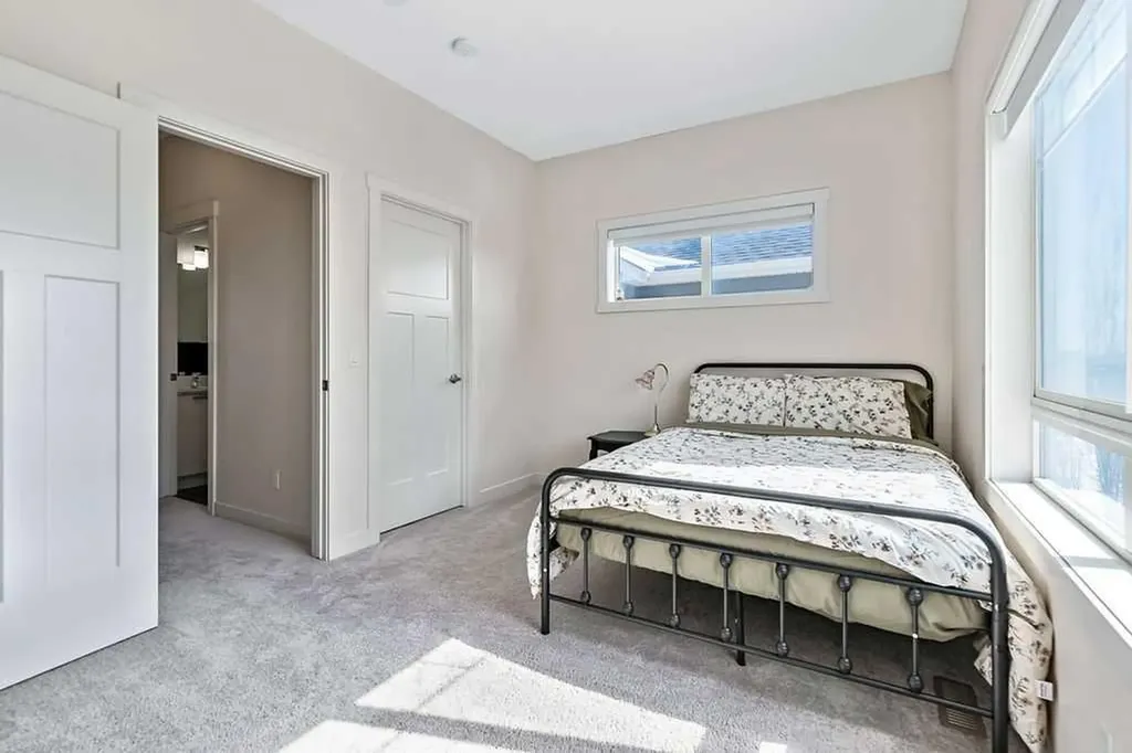 1617 Symons Valley Parkway NW Calgary AB T3P 0R9