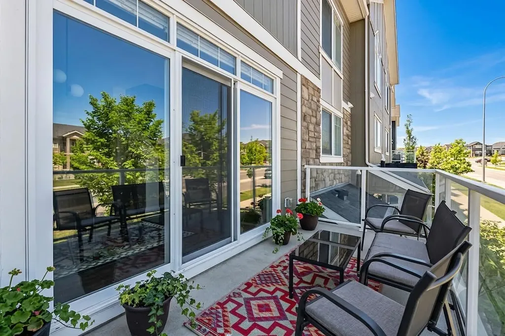 1617 Symons Valley Parkway NW Calgary AB T3P 0R9