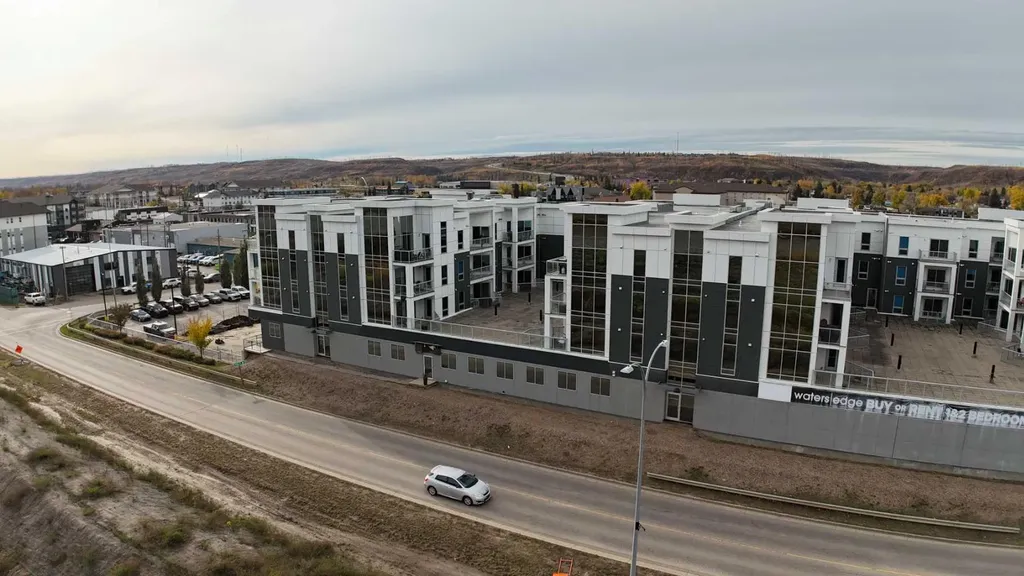 10218 King Street Fort Mcmurray AB T9H1Y1