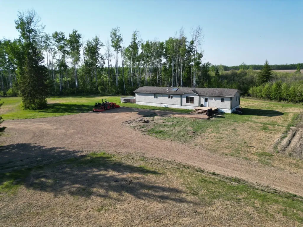 12072 Twp Road 1072 La Crete AB T0H2H0