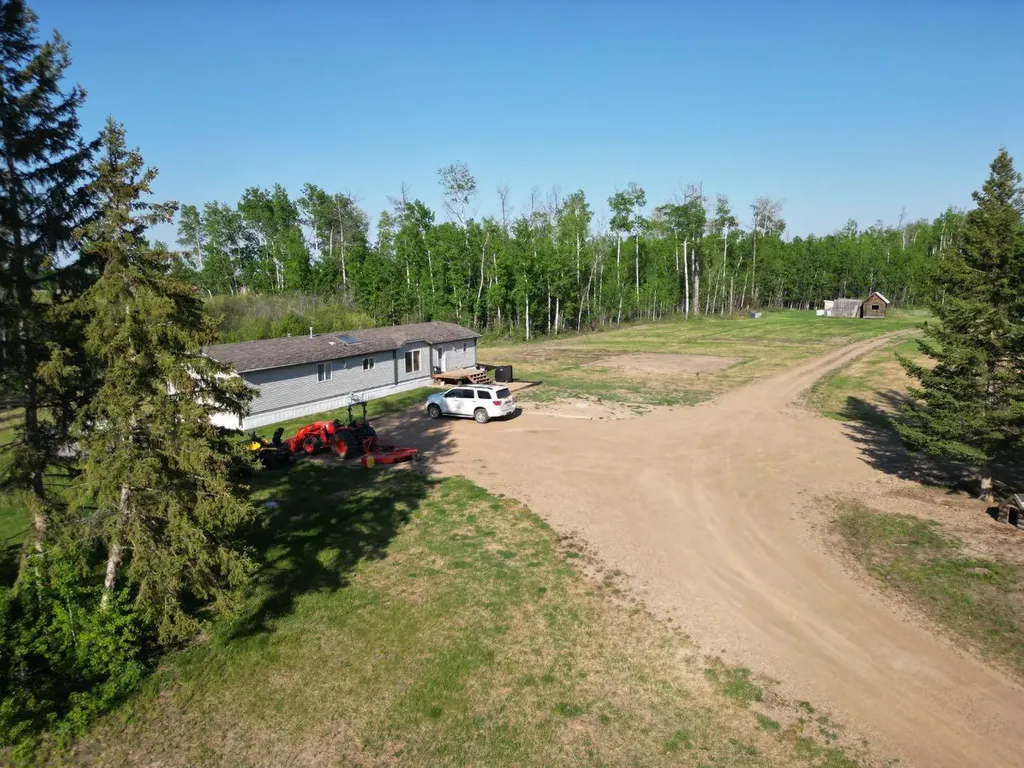 12072 Twp Road 1072 La Crete AB T0H2H0