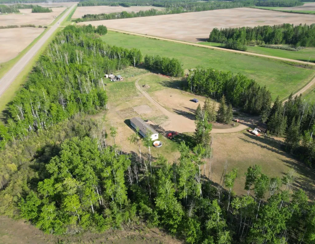 12072 Twp Road 1072 La Crete AB T0H2H0