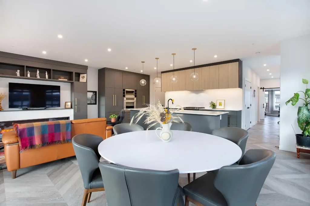 4275 Norford Avenue NW Calgary AB T3B6M2