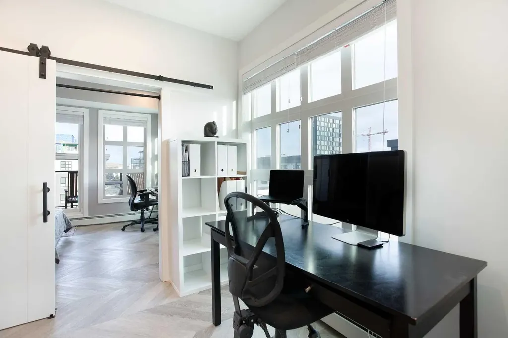 4275 Norford Avenue NW Calgary AB T3B6M2
