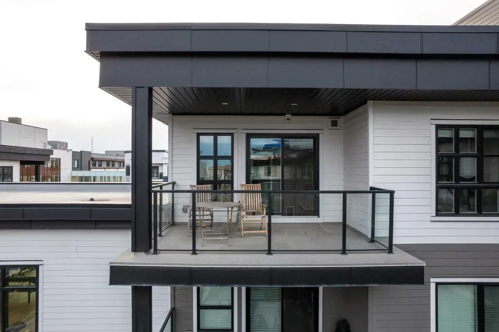 4275 Norford Avenue NW Calgary AB T3B6M2