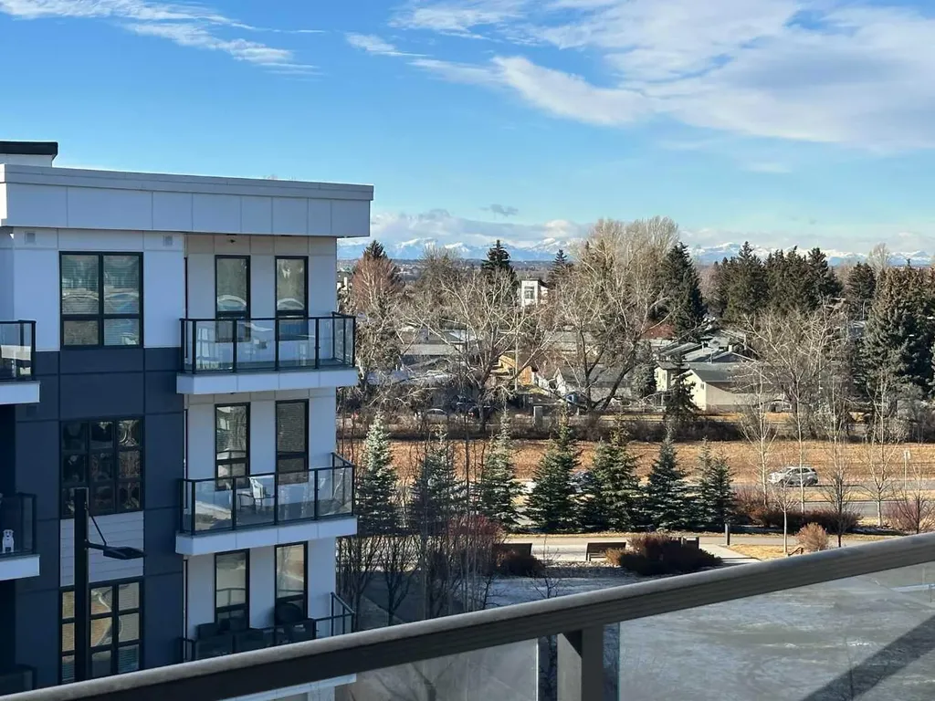 4275 Norford Avenue NW Calgary AB T3B6M2