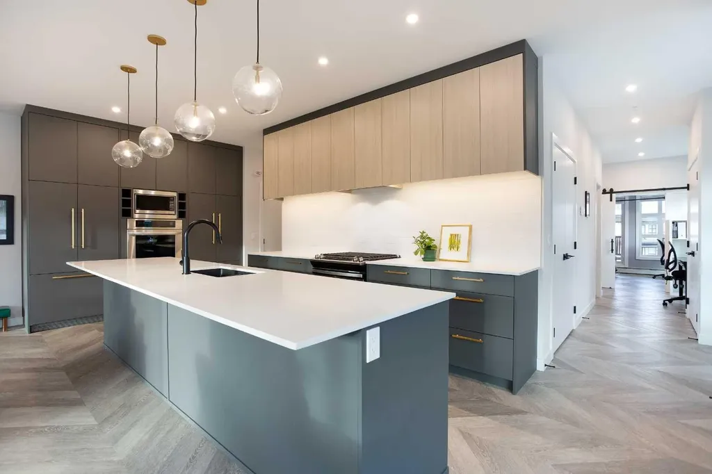 4275 Norford Avenue NW Calgary AB T3B6M2