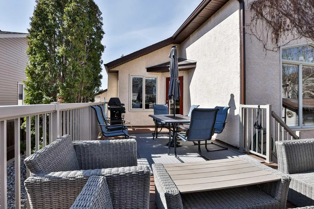 91 Fairmont Point S Lethbridge AB T1K 7W8