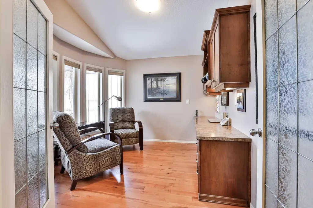 91 Fairmont Point S Lethbridge AB T1K 7W8