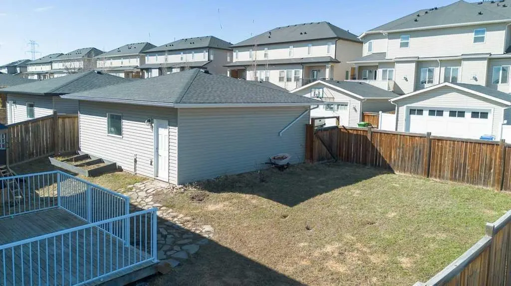 201 Rainbow Falls Glen Chestermere AB T1X 0S6