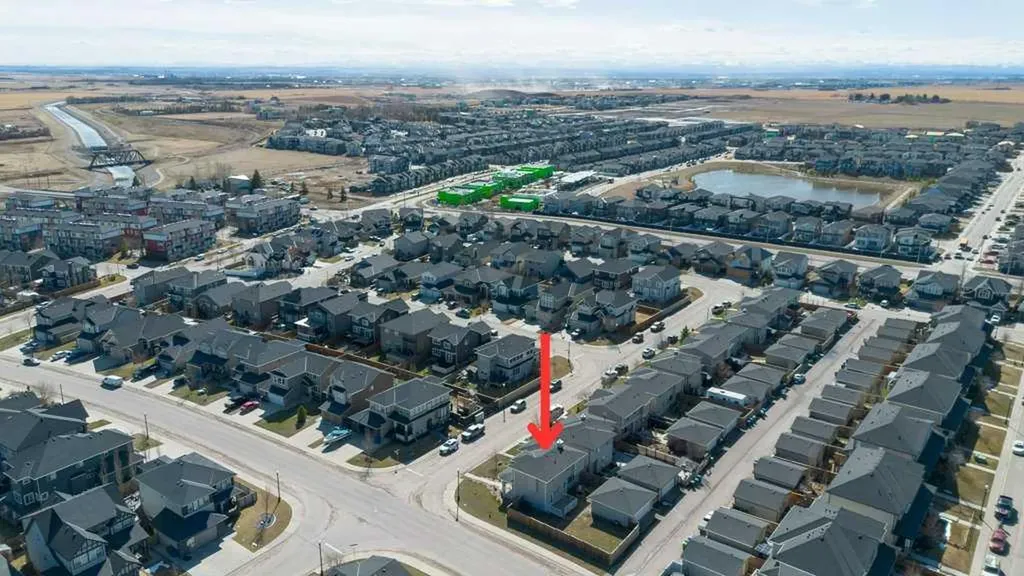 201 Rainbow Falls Glen Chestermere AB T1X 0S6
