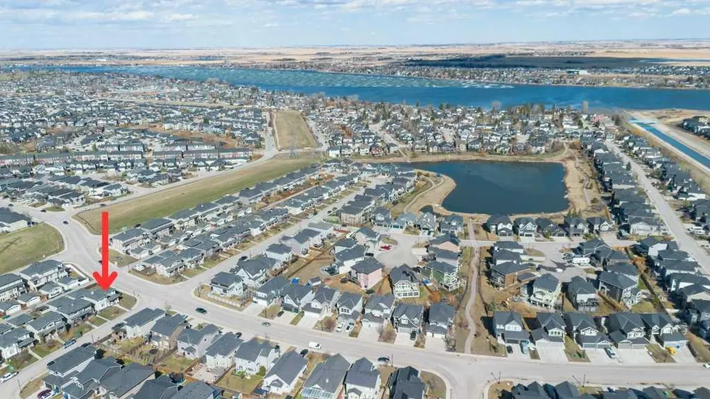 201 Rainbow Falls Glen Chestermere AB T1X 0S6