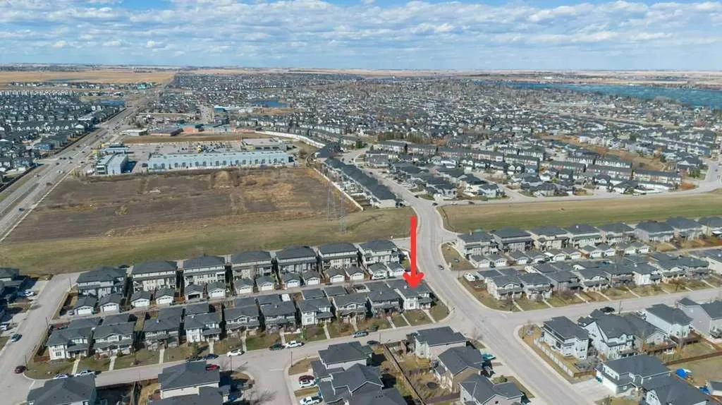 201 Rainbow Falls Glen Chestermere AB T1X 0S6