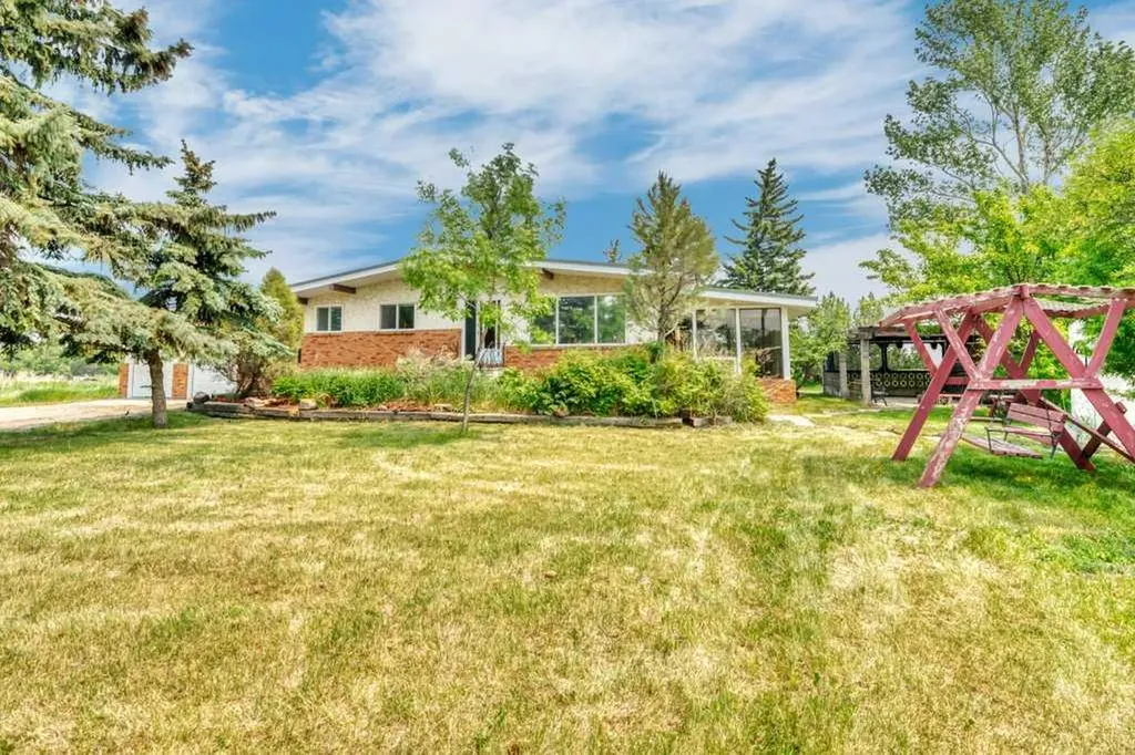 121 Cousin Street Rural Wheatland County AB T1P 0X8