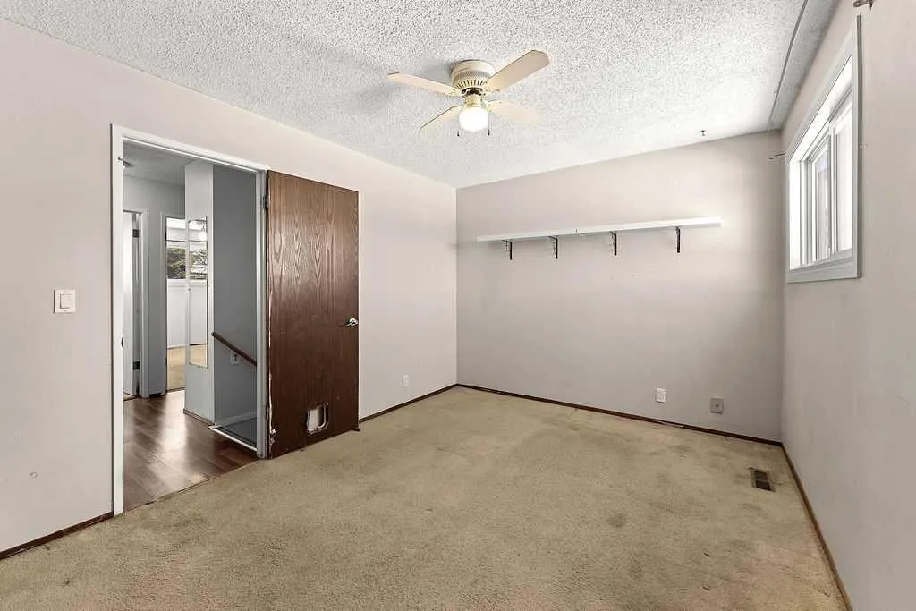 5520 1 Avenue SE Calgary AB T2A 5Z7