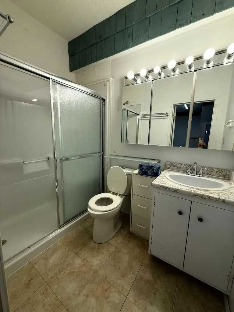 223 6 Street Beiseker AB T0M 0G0
