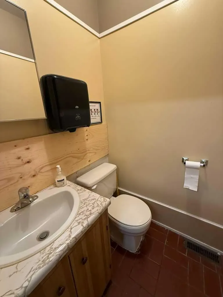 223 6 Street Beiseker AB T0M 0G0