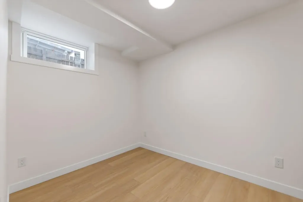 1051 Fonda Court SE Calgary AB T2A 5W1