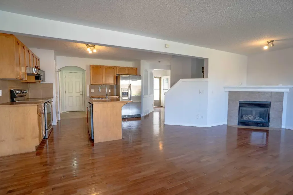 160 Covemeadow Road NE Calgary AB T3K6E7