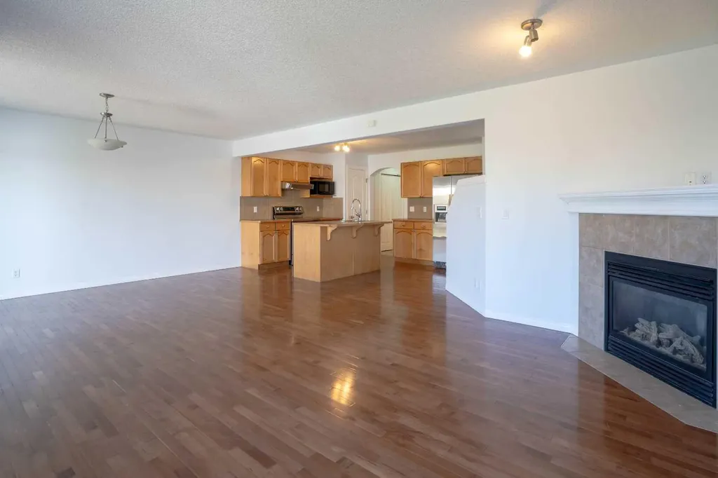 160 Covemeadow Road NE Calgary AB T3K6E7